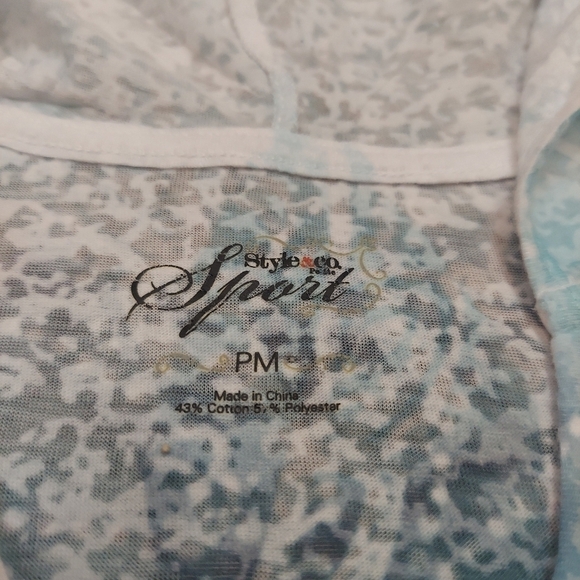 Style & Co Sport Women PM Lightweight Hoodie Blue Paisley Burnout 3/4 Sleeves - Picture 9 of 12